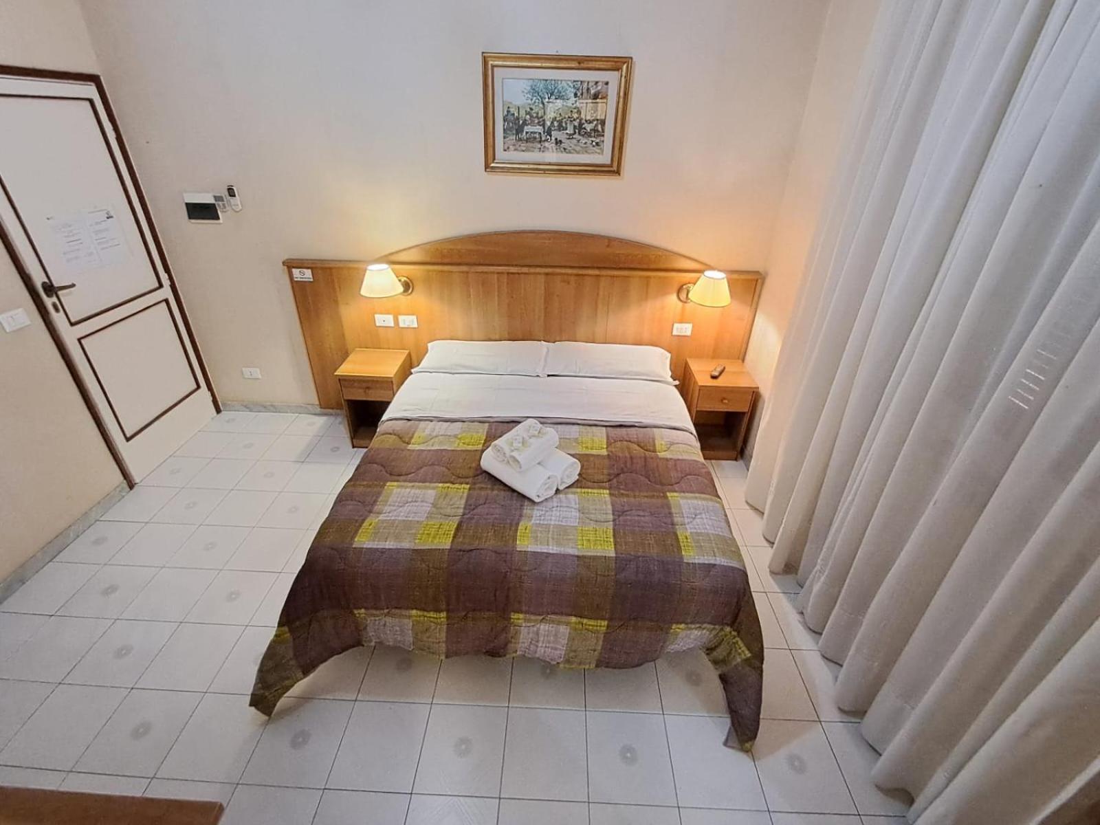 Nahid Accommodation Řím Exteriér fotografie